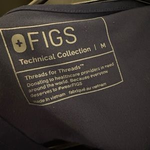 FIGS Catarina scrub top-Navy